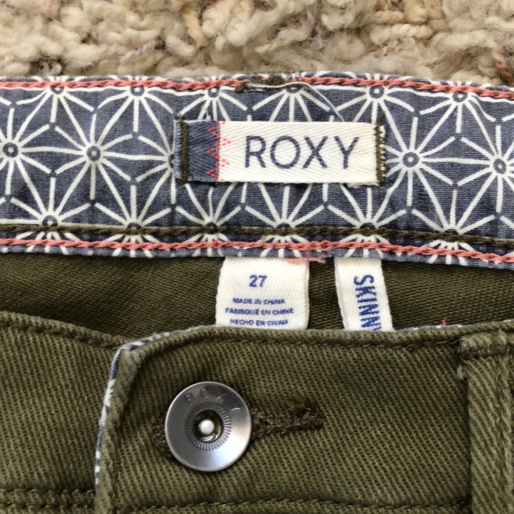 Roxy Jeans - Picture 2 of 3